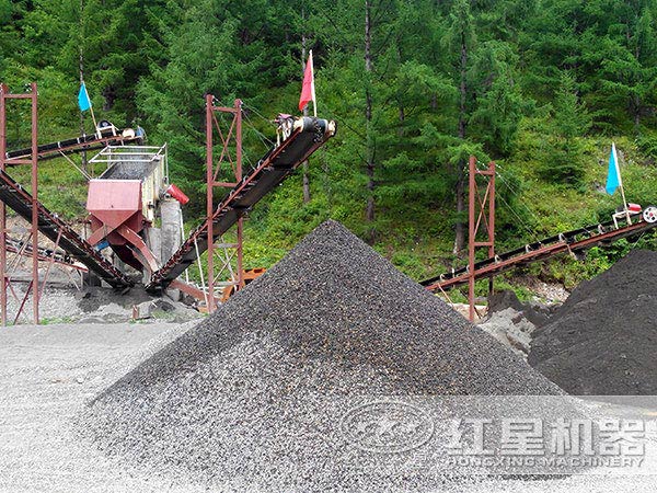 制砂機(jī)廠家生產(chǎn)出來的制砂設(shè)備