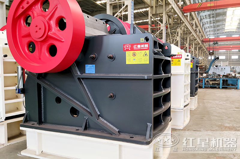 破碎出40-80mm石子用什么破碎機(jī)好？