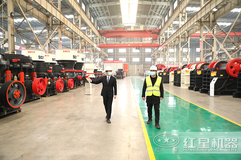 大型廠房，客戶來廠實地考察