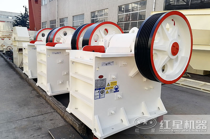 250x400破碎機(jī)一天生產(chǎn)多少？配多大電機(jī)？各項(xiàng)技術(shù)參數(shù)