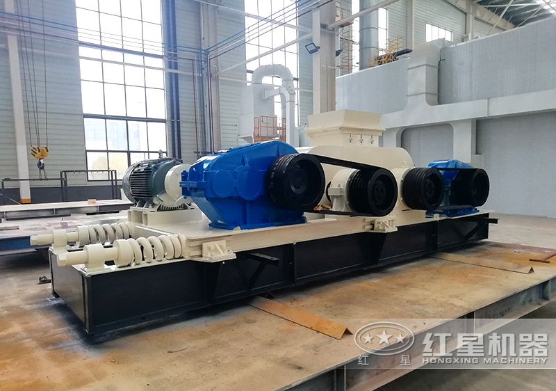 小型液壓對輥破碎機常用型號及價格，提供現(xiàn)場視頻